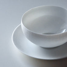 Load image into Gallery viewer, KATA Nagika eggshell porcelain Teacup&Saucer