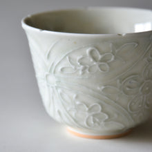 Load image into Gallery viewer, Maeda Asami gray-blue glazed floral cloisonne pattern porcelain cup