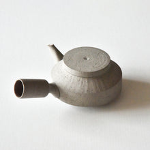 Load image into Gallery viewer, 3RD CERAMICS Unglazed Side-handle Kyusu(Teapot)