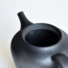 画像をギャラリービューアに読み込む, 丘上八雲 T-Pot 炭化焼締