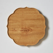 Load image into Gallery viewer, "Ryouka" Oshiki-Wooden Tray,Japanese chesnut (27 x 27 cm)