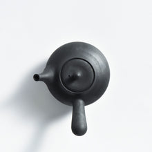 画像をギャラリービューアに読み込む, 丘上八雲 炭化焼締横手急須