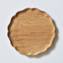 Load image into Gallery viewer, Rinka-bon Chestnut Wood Tray(27×27cm)