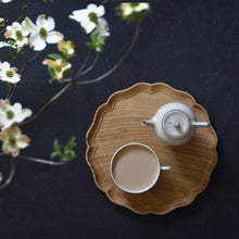 Load image into Gallery viewer, Rinka-bon Chestnut Wood Tray(27×27cm)