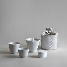 Load image into Gallery viewer, DSC_9173-sq-缶入り のコピー.jpg__PID:e3e50e50-b301-4b21-a178-25251d5701bb