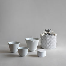 画像をギャラリービューアに読み込む, 【再入荷】有田焼 白磁入子茶器/西陣織 収納袋【セット割10%OFF】