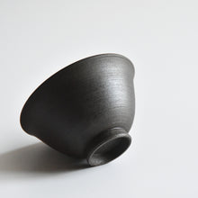 Load image into Gallery viewer, MInoru Hara Nanbande Kumidashi tea bowl