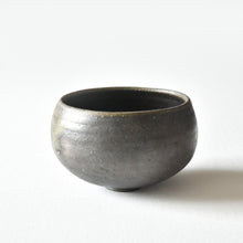 Load image into Gallery viewer, Eri Sano &quot;Bizen Chawan&quot;tea bowl #1
