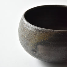 Load image into Gallery viewer, Eri Sano &quot;Bizen Chawan&quot;tea bowl #1
