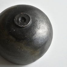 Load image into Gallery viewer, Eri Sano &quot;Bizen Chawan&quot;tea bowl #1
