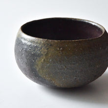 Load image into Gallery viewer, Eri Sano &quot;Bizen Chawan&quot;tea bowl #4
