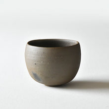 Load image into Gallery viewer, Eri Sano &quot;Bizen Chawan&quot;tea bowl #3
