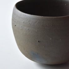 Load image into Gallery viewer, Eri Sano &quot;Bizen Chawan&quot;tea bowl #3
