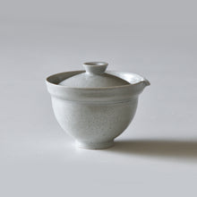 Load image into Gallery viewer, Sigetsu Kiln, Yukiko Saito, White-Glazed Peony Arabesque Pattern Shiboridashi-kyusu Small Teapot  
