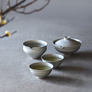  White Glazed Small Tea Bowl,Yukiko Saito,Shigetsu Kiln 