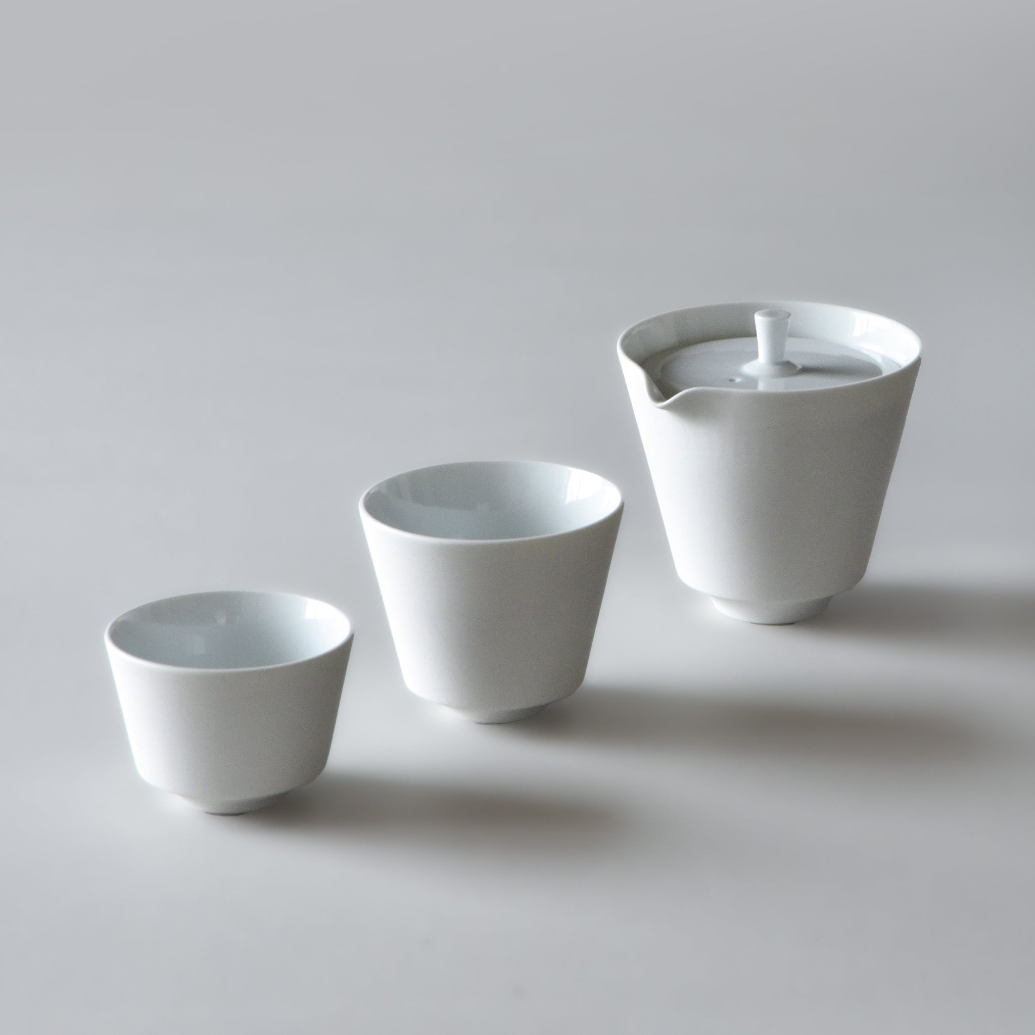 有田焼 白磁入子茶器/西陣織 収納袋 – kiwaha-tea